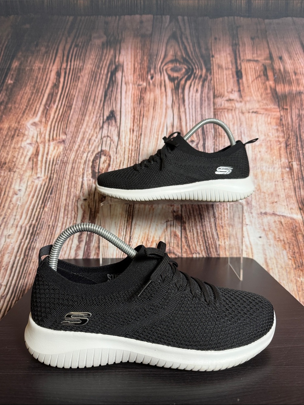 Skechers Ultra Flex Sneakers Womens Sz 8